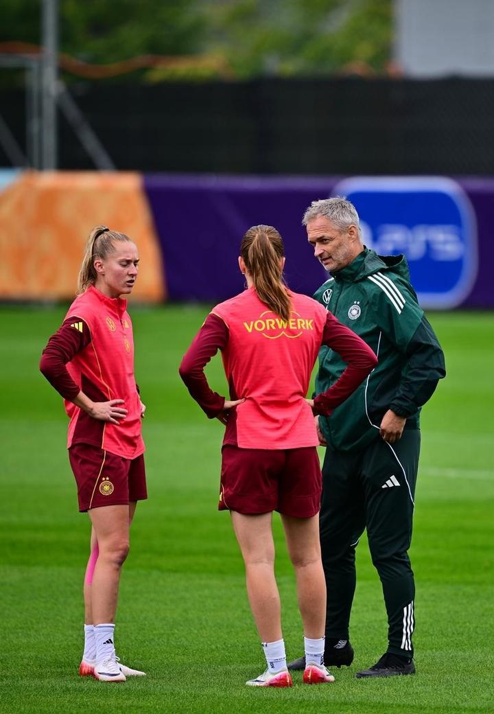 转折点亚特兰大篮板制胜,荷甲赛前攻防权衡,球迷炸锅,数据趋势出现新变化 -九游体育